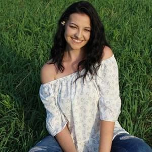 Meet your Posher, Meagan